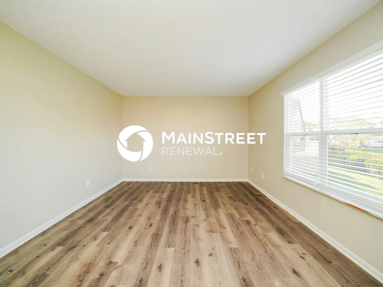 3131 Ambarwent Rd — Photo 2