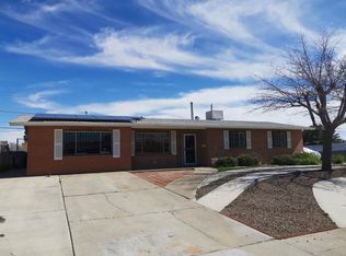 2700 Dunoon Dr, El Paso, TX 79925
