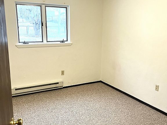 4th image of 306 Harvey Ave APT 4