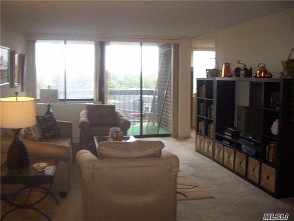 5th image of 2 Bay Club Dr APT 3A