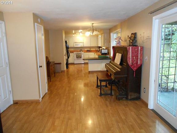 2nd image of 10116 NW 20th Ave