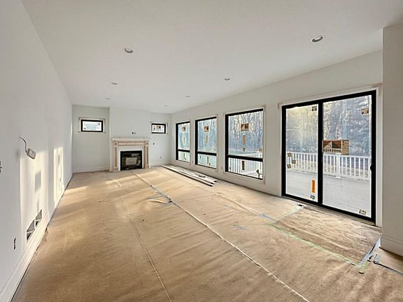 5th image of 4332 Muirfield Dr