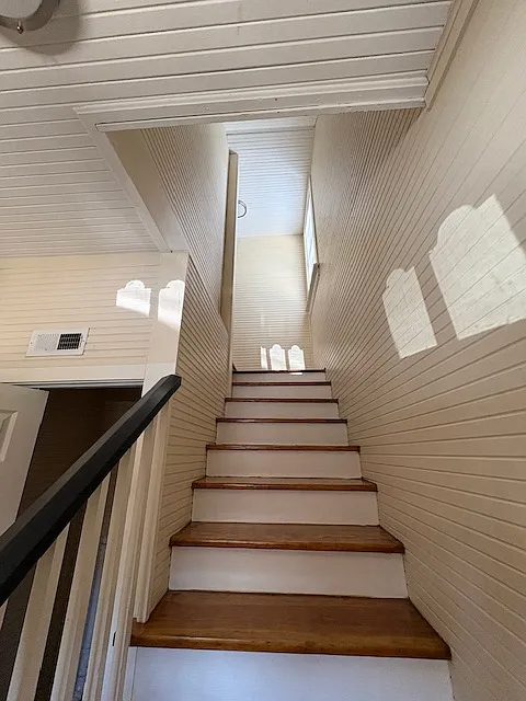 1 bed, $875 — Photo 2