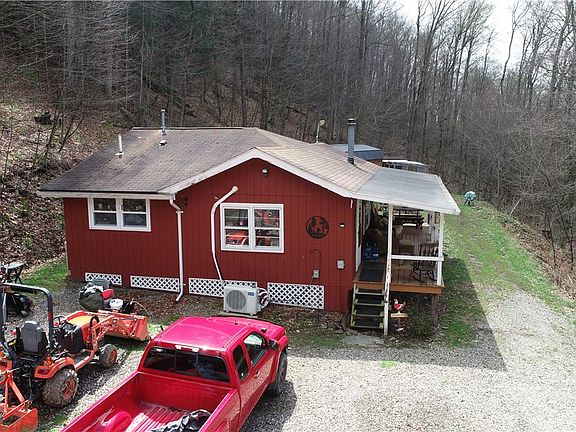 2nd image of 10856 Schwingle Rd
