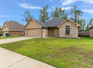 124 Bent Tree Loop, Haughton, LA 71037