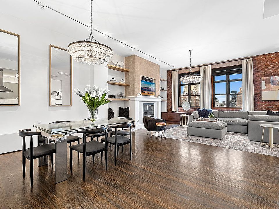1st image of 161 W 15th St Unit Penthouse H