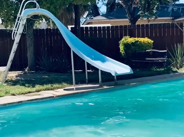 1701 Cromwell Ct, Bakersfield, CA 93304