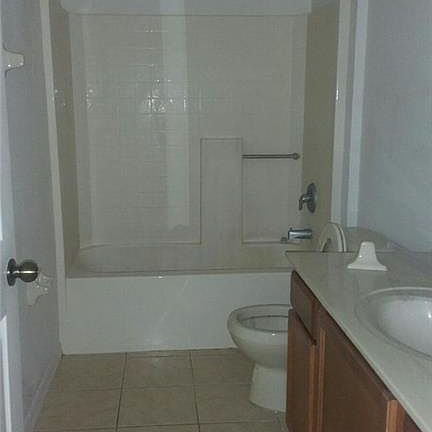 4th image of 436 Browstone St