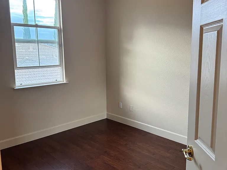 8015 Vertine Ct — Photo 8