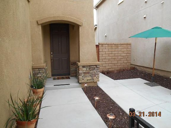 2nd image of 12899 Cobblestone Ln