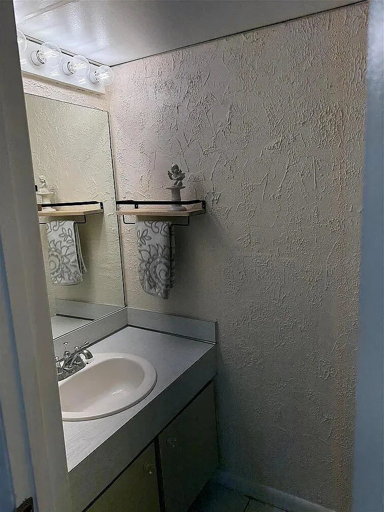 3 bed, 1.5 bath, 1400 sqft, $2,750 — Photo 4