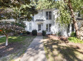 135 Planetree Ln, Cary, NC 27511