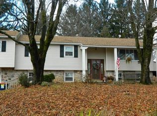 1003 Ebelhare Rd, Pottstown, PA 19465