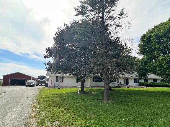 2nd image of 5658 S Liberty Pike