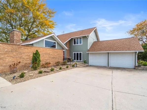 3170 Hampton Ct, East Liverpool, OH 43920