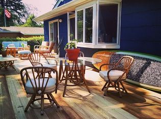 47 Shore Dr, Oakdale, NY 11769