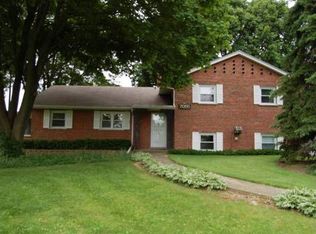 7055 W Osage Rd, Long Grove, IL 60060