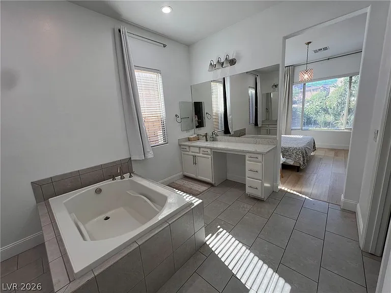 116 Colantonio Ct — Photo 6