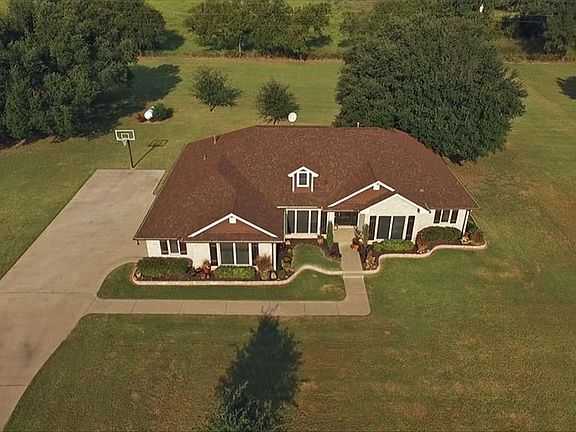 5th image of 350 Brazos West Dr