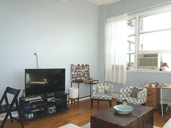 3rd image of 505 Court St APT 8A