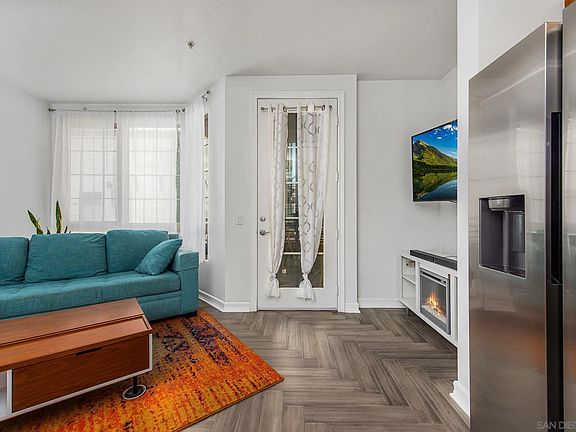 5th image of 1480 Broadway Unit 2308