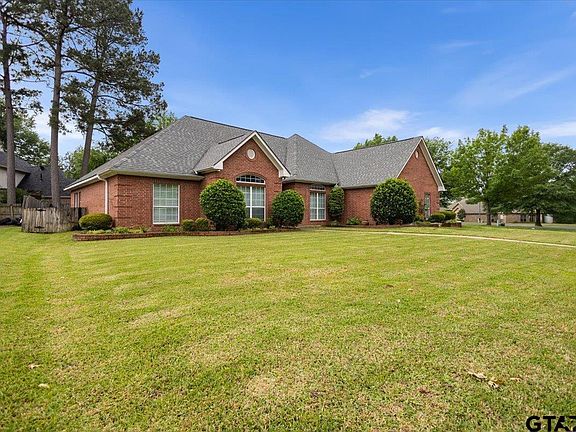 3rd image of 1779 Tall Timber Dr