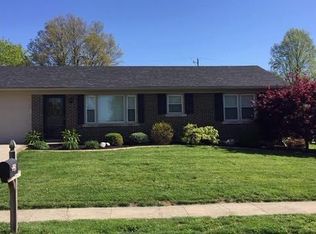 505 Pinoak Dr, Nicholasville, KY