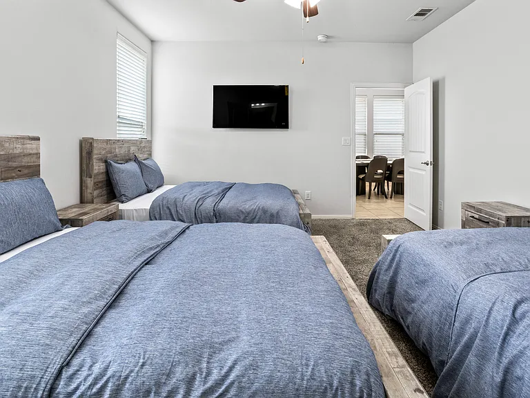 2313 Ridgeway Rd — Photo 24