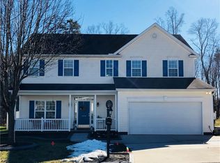 4606 Woodway Dr, Kernersville, NC 27284