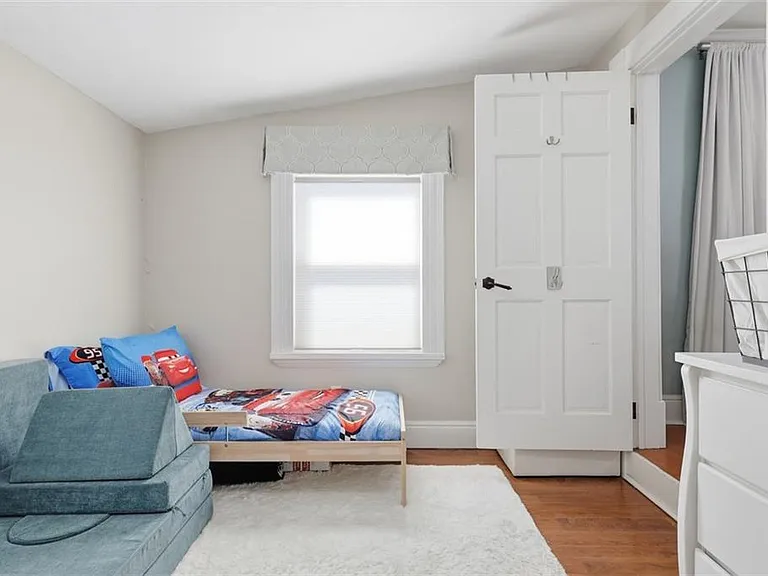 325 Centennial Ave — Photo 27