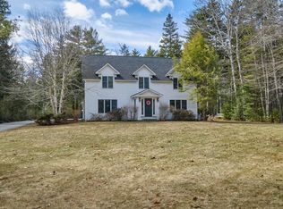 54 Whitney Rd, Lincolnville, ME 04849