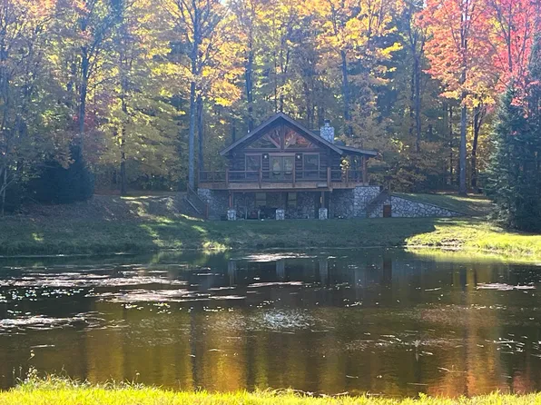 E Simmons Rd, Hessel, MI 49745