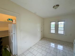 43 Rice St #3, Cambridge, MA 02140