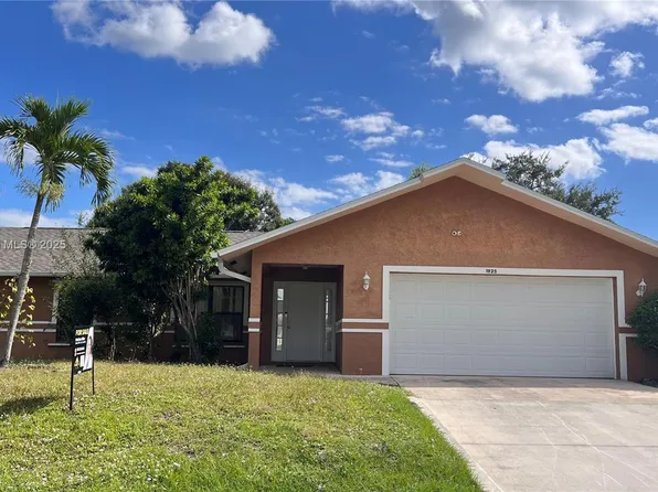 1925 SE Floresta Dr, Port Saint Lucie, FL 34983