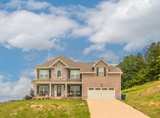 103 Hitchberry Rd, Oak Ridge, TN 37830