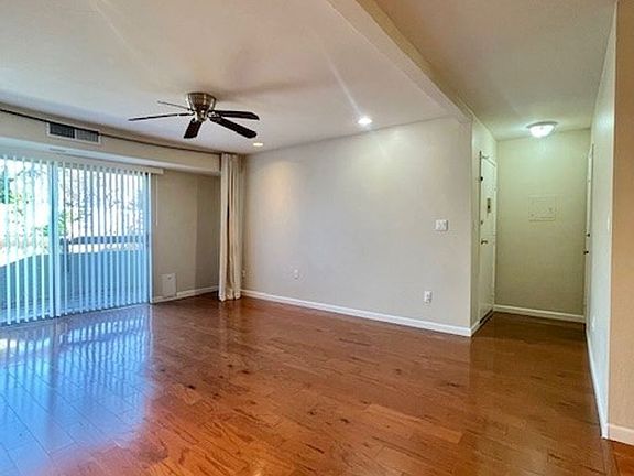 2nd image of 288 Tradewinds Dr APT 16