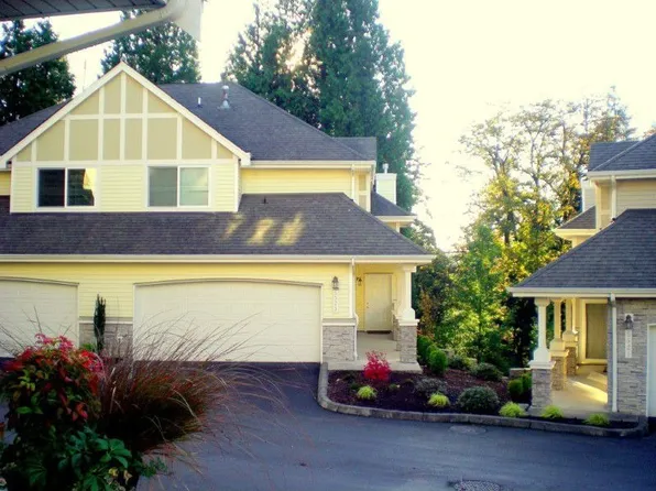 6641 SE Cougar Mountain Way #2, Bellevue, WA 98006