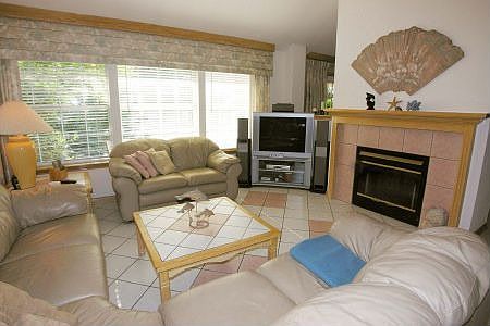 5th image of 610 Peterson Ln