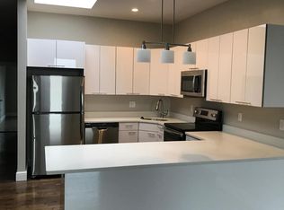 74 Bay State Rd APT 5, Boston, MA 02215