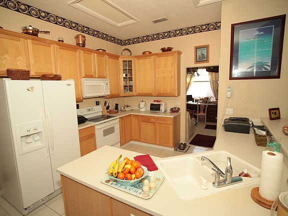 4th image of 12865 Winged Elm Dr N
