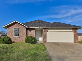 431 S Elgin Avenue, Bolivar, MO 65613