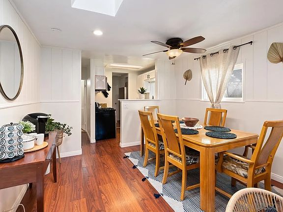 4th image of 818-820 Portsmouth Ct