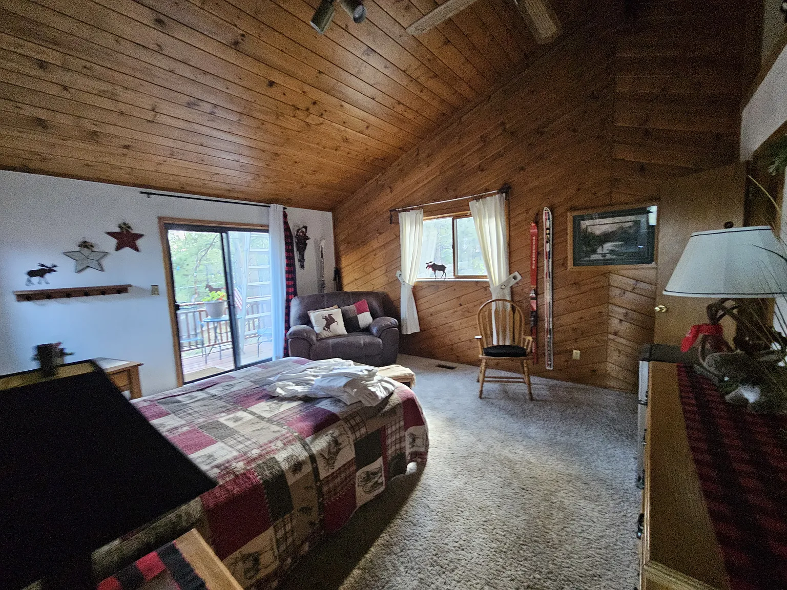 1 bed, 1500 sqft, $1,150 — Photo 3