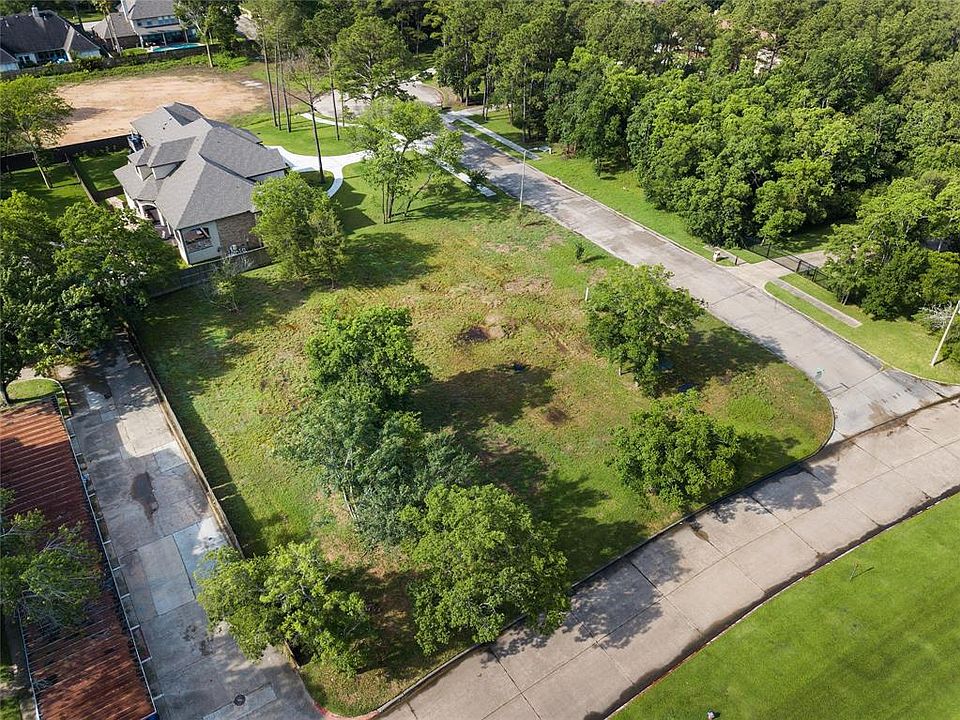 1st image of 446 Nottoway Ct