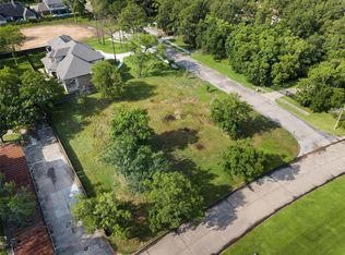 446 Nottoway Ct, League City, TX 77573
