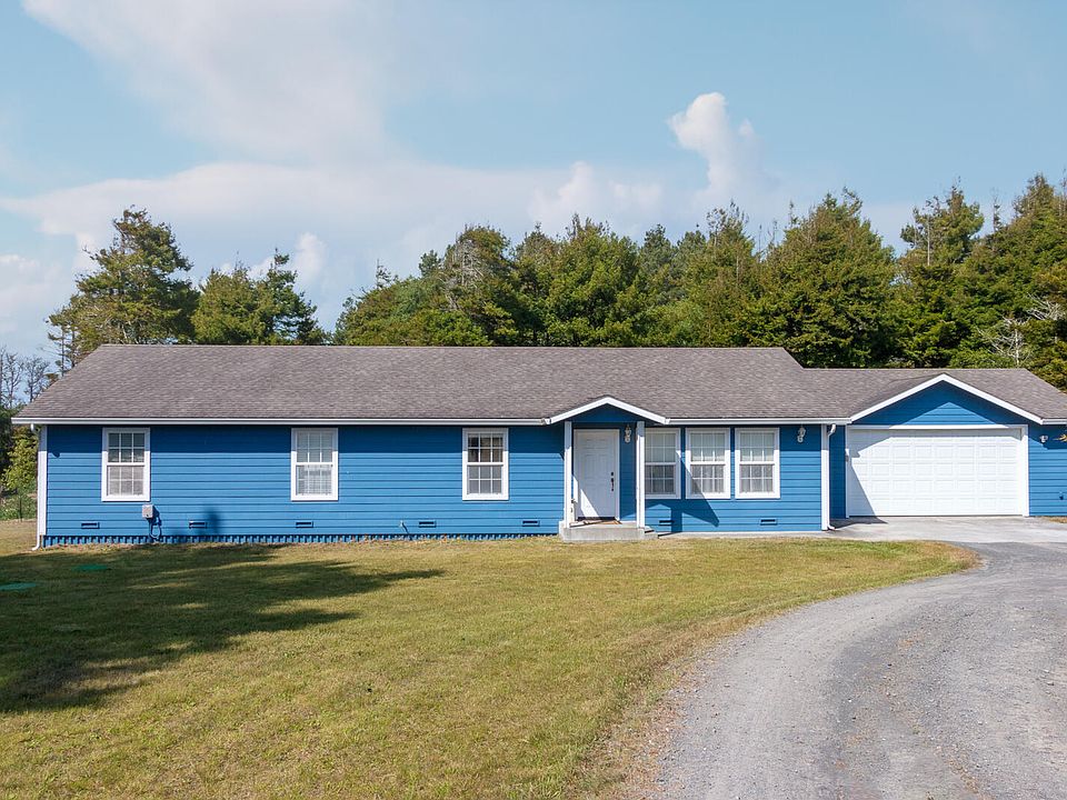1st image of 23761 Bouldin Ln