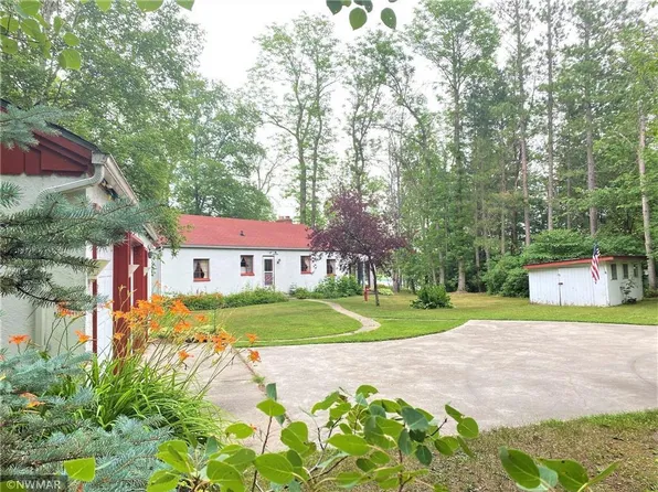 1510 State Highway 11 SE, Baudette, MN 56623