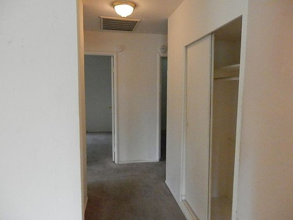 5th image of 2807 Norcross Dr