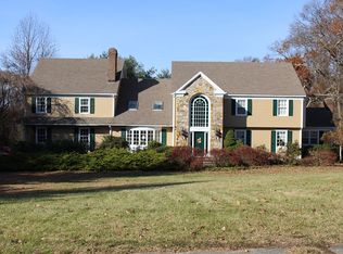 400 Brinsmayd Ave, Stratford, CT 06614