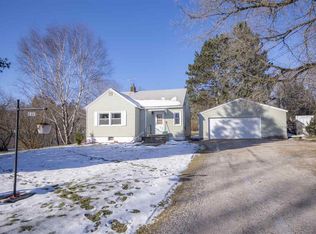 1815 Springvale Rd, Duluth, MN 55811